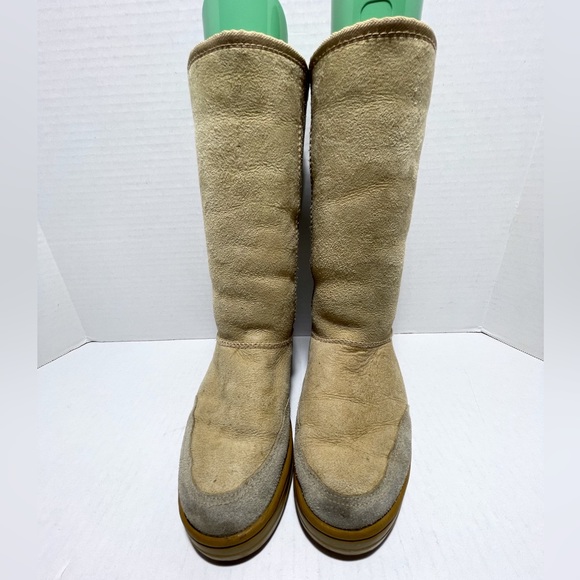 UGG Australia 5340 Tall Braid Winter Boots - Picture 6 of 14